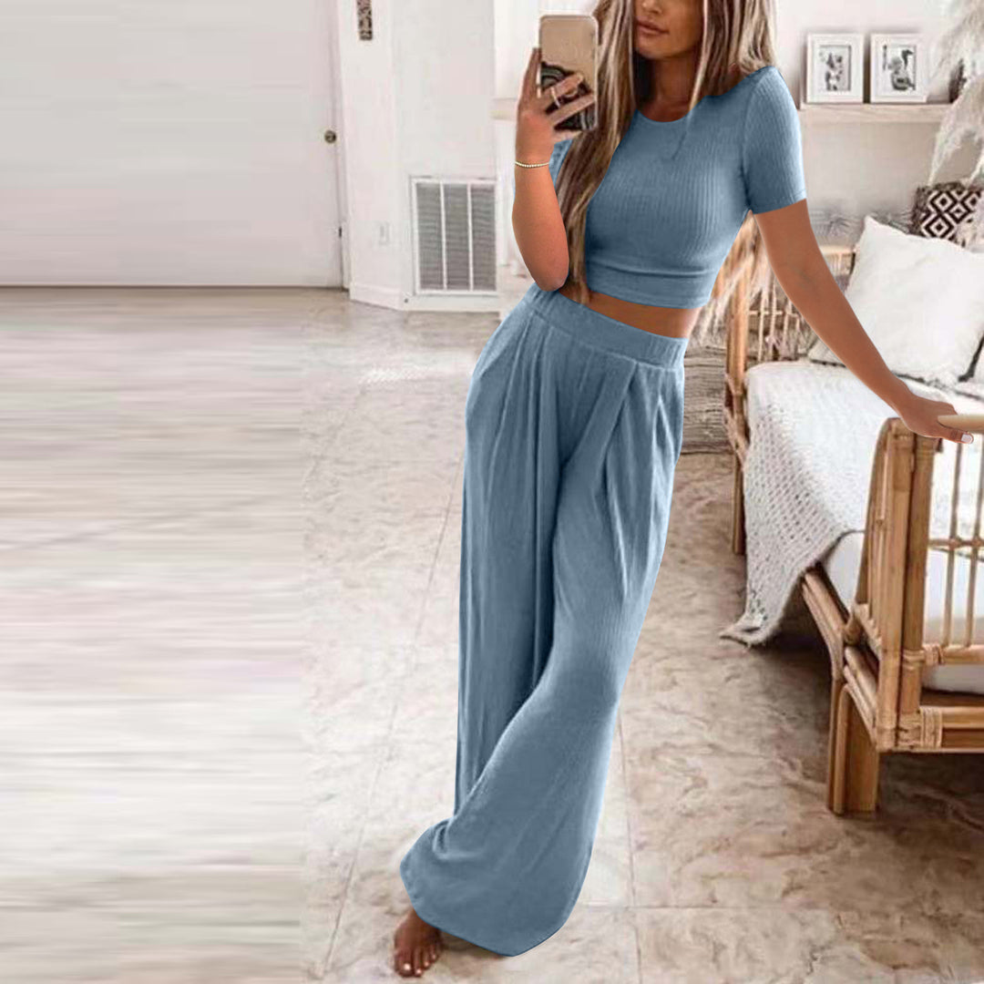 Damen Set aus kurzer Strickoberteile und weiten Hosen EB