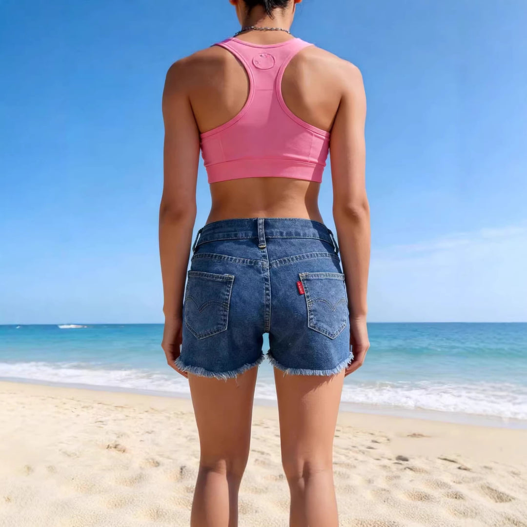 Damen lässige Jeansshorts mit ausgefranster Saumkante und hohem Bund EB