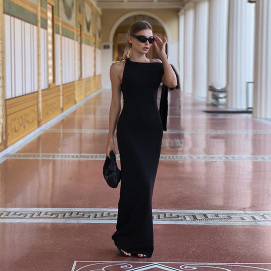 Damen Elegantes Maxikleid mit asymmetrischem Ärmel und figurformendem Schnitt EB