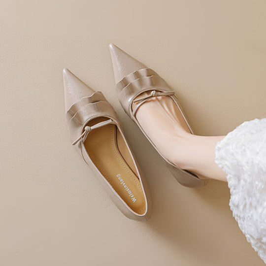 Damen elegante Pointed Ballerinas mit Rüschendetail EB