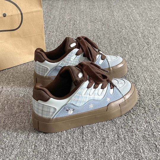 Damen Sneakers mit verspielter Tiermotiv-Optik und weichem Wildleder-Obermaterial EB