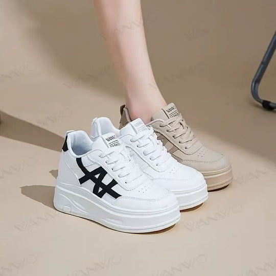 Damen Plattform Sneakers mit atmungsaktivem Obermaterial und stoßdämpfender Sohle EB