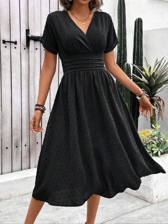 Damen Midikleid mit V-Ausschnitt und Taillenakzent EB