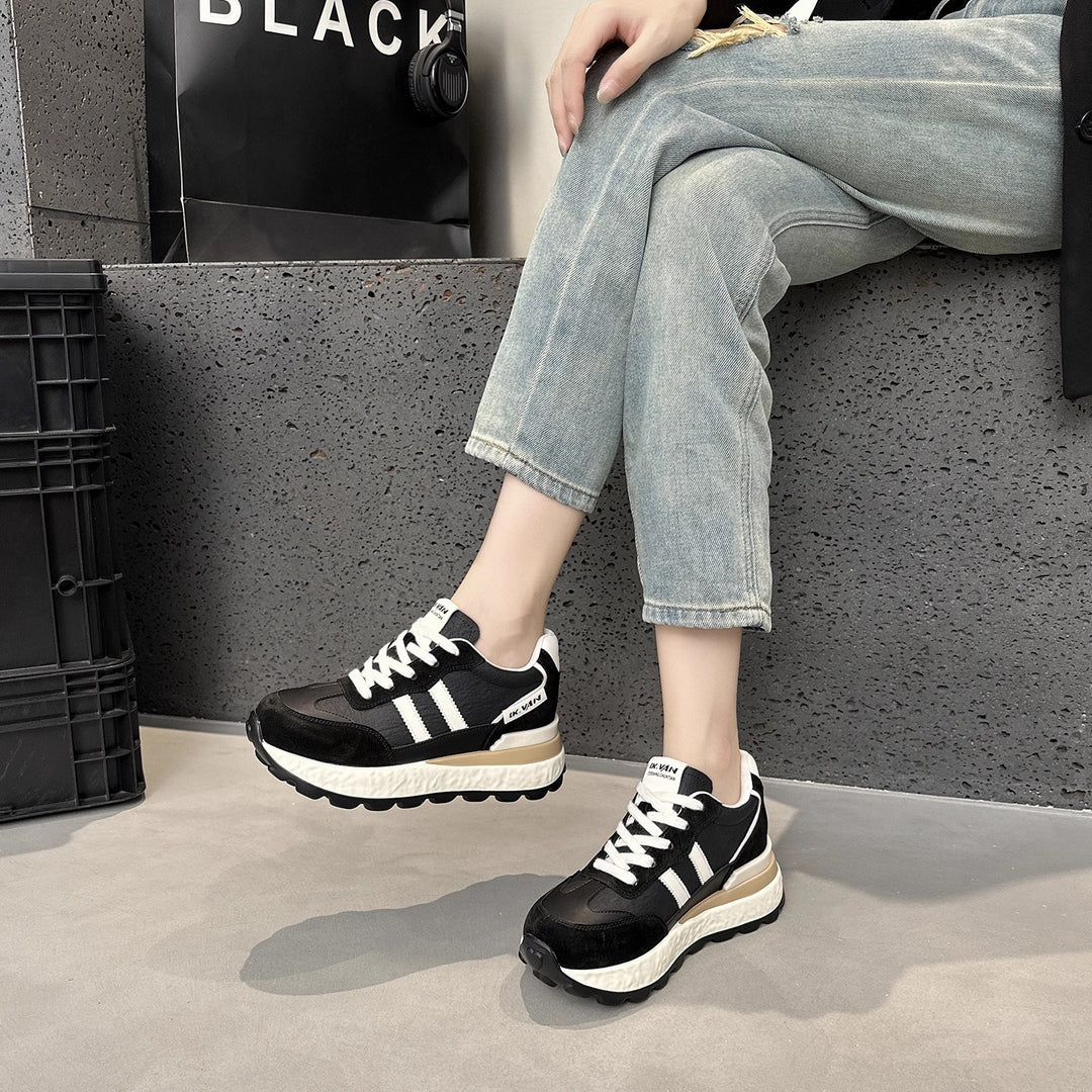 Damen Sportliche Chunky Sneakers mit hochwertigem Obermaterial und dämpfender Sohle EB