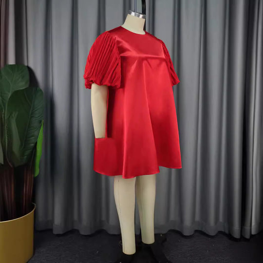 Damen exklusives Satin Kleid mit elegantem Rüschensaum EB