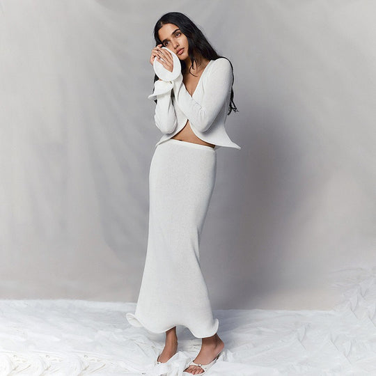 Damen festliches Ensemble mit enganliegendem Rock und elegantem Cardigan EB