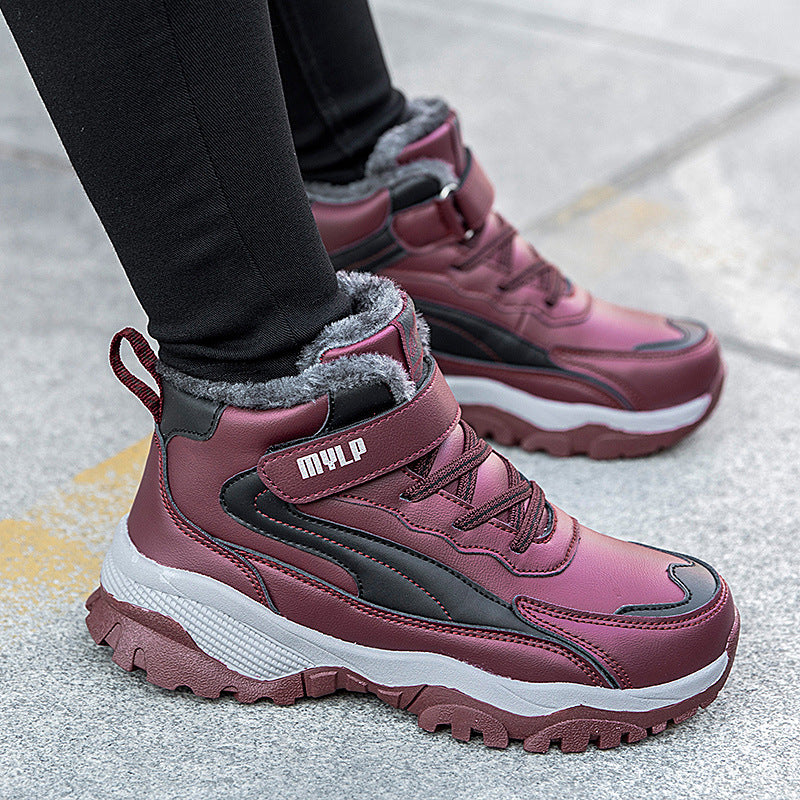 Damen Winterstiefel mit isolierenden Eigenschaften und rutschfester Sohle EB