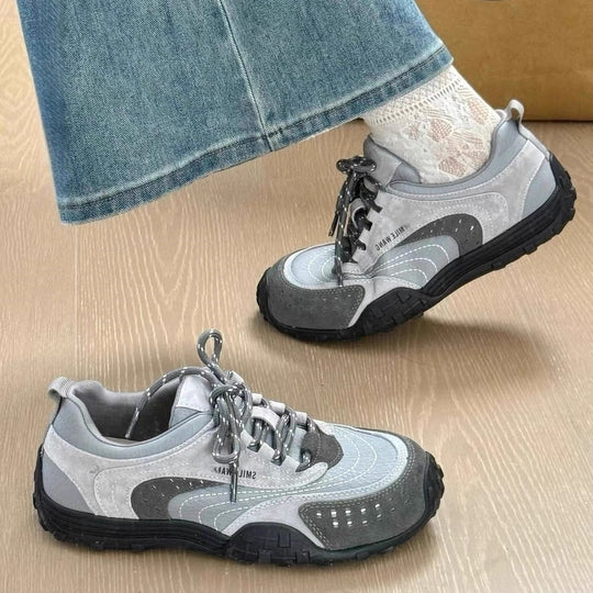 Damen Sportliche Sneakers mit einzigartigem Profil und atmungsaktiver Obermaterialstruktur EB