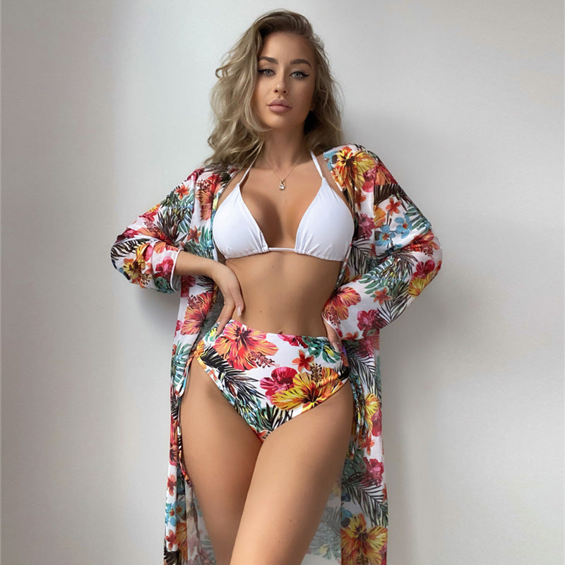 Damen Hochtaillierter Bikini mit floralem Cover-Up EB