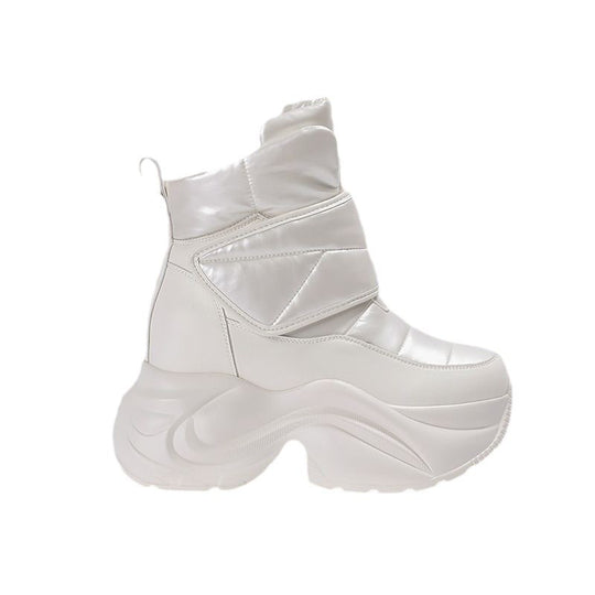 Damen modische Winterstiefel mit gefüttertem Innenraum und innovativem Design EB
