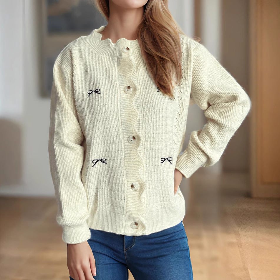 Damen Strickjacke mit verspieltem Knopf-Detail und schöner Struktur EB