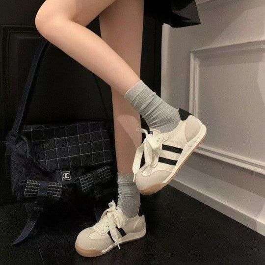 Damen Sportliche Freizeitschuhe mit atmungsaktiver Obermaterialstruktur EB