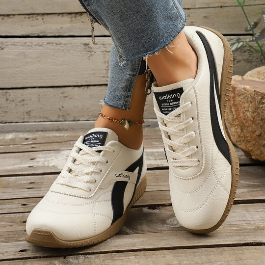 Damen Sportlicher Komfort-Sneaker mit retro-inspirierter Laufsohle EB