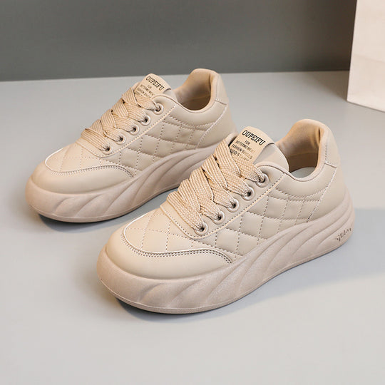 Damen modische Sneakers mit gepolstertem Sohlenprofil und stilvollem Obermaterial EB