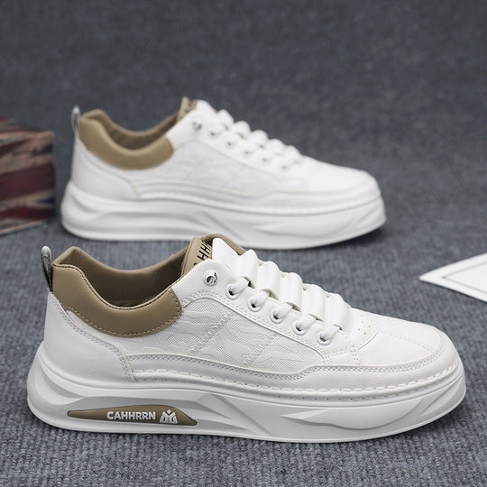 Unisex minimalistische Plateausneaker aus strukturiertem Kunstleder mit gepolstertem Fersenkragen und skulpturierter Außensohle EB
