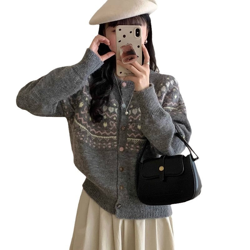 Damen Strickjacke mit festlichem Muster und modischen Knöpfen EB