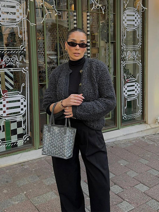 Damen kuschelige Fleecejacke mit Knöpfen und schickem Schnitt EB