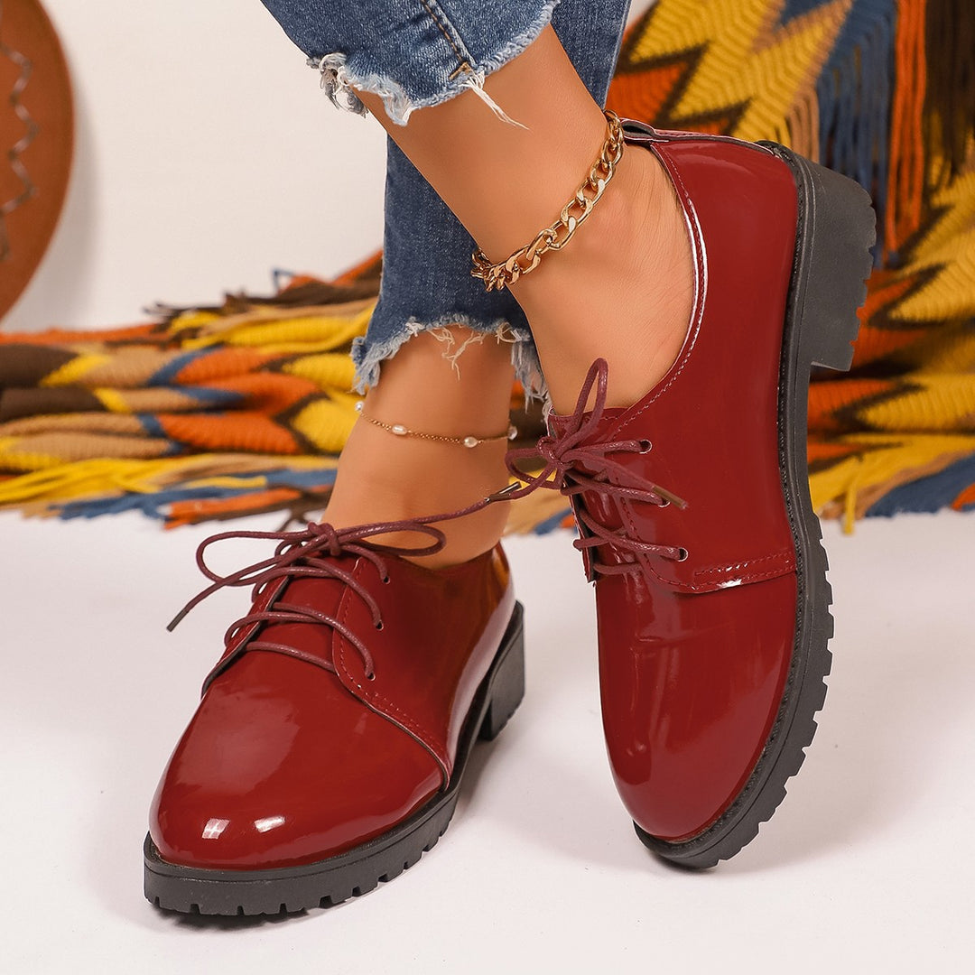 Damen Elegante Lackleder Schnürschuhe mit robustem Blockabsatz EB