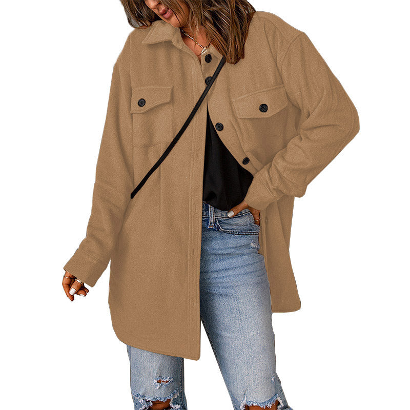 Damen Übershirt aus weichem Fleece mit Taschen und Knopfdetails EB