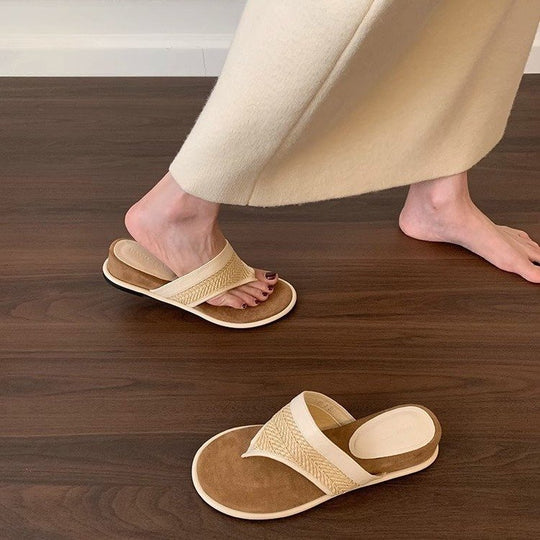 Damen elegante Riemchen-Pantoletten mit gewebtem Detail und komfortablem Fußbett EB