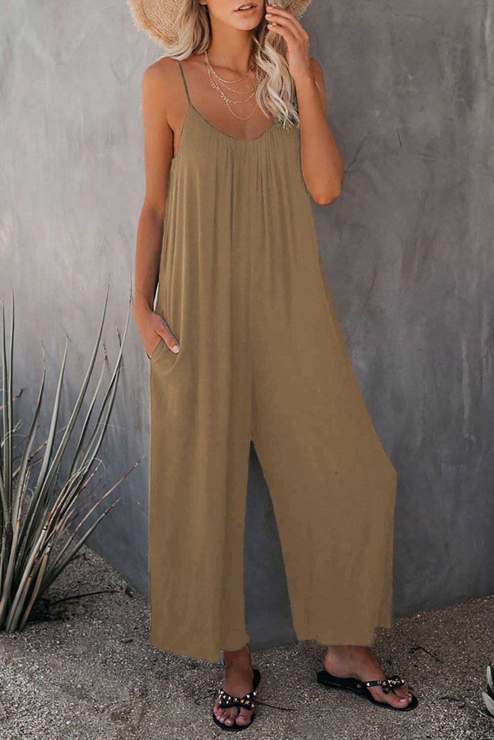 Damen Lässiger Sommer-Jumpsuit mit tiefem Ausschnitt und praktischen Taschen EB