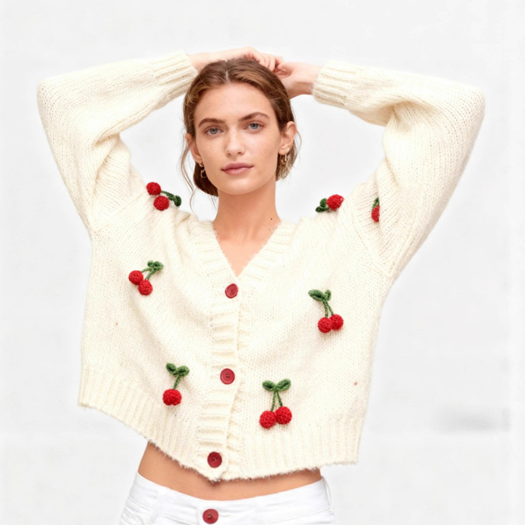 Damen Strickjacke mit fröhlichem Kirschdesign und praktischen Knopfdetails EB