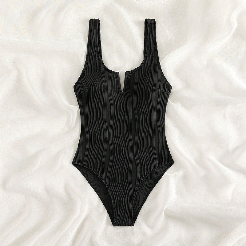 Damen Hochgeschnittener Badeanzug mit strukturiertem Design EB