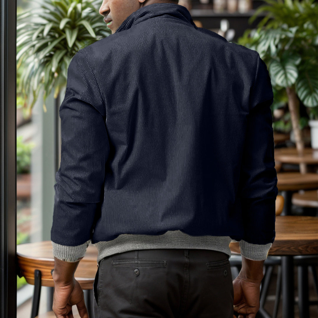 Herren sportliche Cordjacke mit praktischen Taschen und modernem Design EB