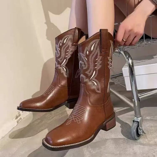 Damen Westernstiefel mit filigraner Stickerei und bequemem Blockabsatz EB
