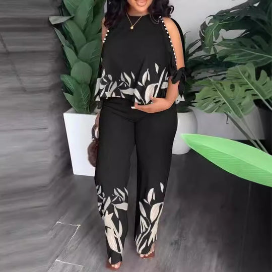 Damen Elegant gestaltetes Sommeroutfit mit floralem Design und Schulterfreiem Oberteil EB