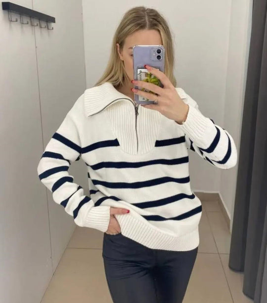 Damen gestreifter Pullover mit hohem Kragen und Reißverschluss EB