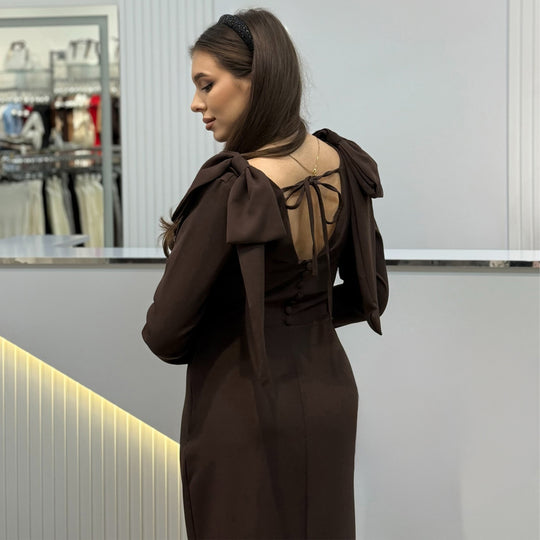 Damen Maxi-Kleid mit eleganten Puffärmeln und seitlichem Schlitz EB