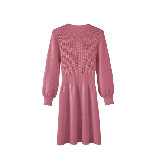 Damen Strickkleid mit voluminösen Ärmeln und strukturiertem Oberteil EB