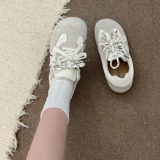 Damen Sneaker mit modischem Sternen-Design und rutschfester Sohle EB