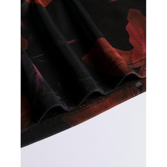 Damen Minikleid mit floralen Akzenten und verführerischem Schnitt EB