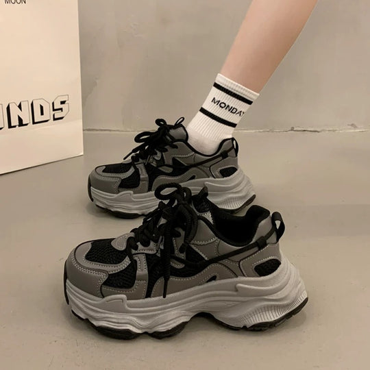 Damen Chunky Sneakers mit atmungsaktivem Mesh-Obermaterial und gepolsterter Sohle EB