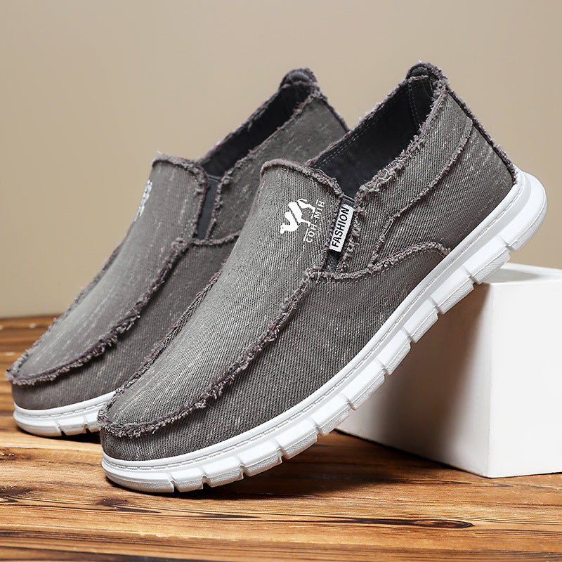 Damen Alltagstaugliche Slip-On Schuhe mit weichem Obermaterial EB