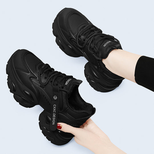 Damen Sportliche High-Performance Sneakers mit dämpfender Sohle und atmungsaktivem Obermaterial EB