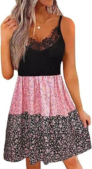 Damen verspieltes Sommerkleid mit Spitzenelementen und floralen Details EB