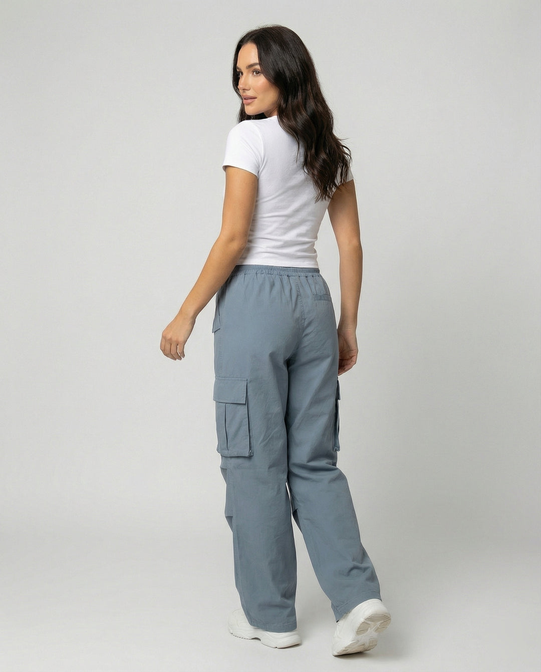 Damen weite Cargo-Hose im Retro-Utility-Stil mit hochgeschnittenem Bund Tunnelzug Mehrfachklappentaschen und verstellbaren Seitenschlaufen EB
