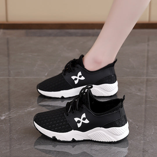 Damen Sportliche und atmungsaktive Sneaker von EB