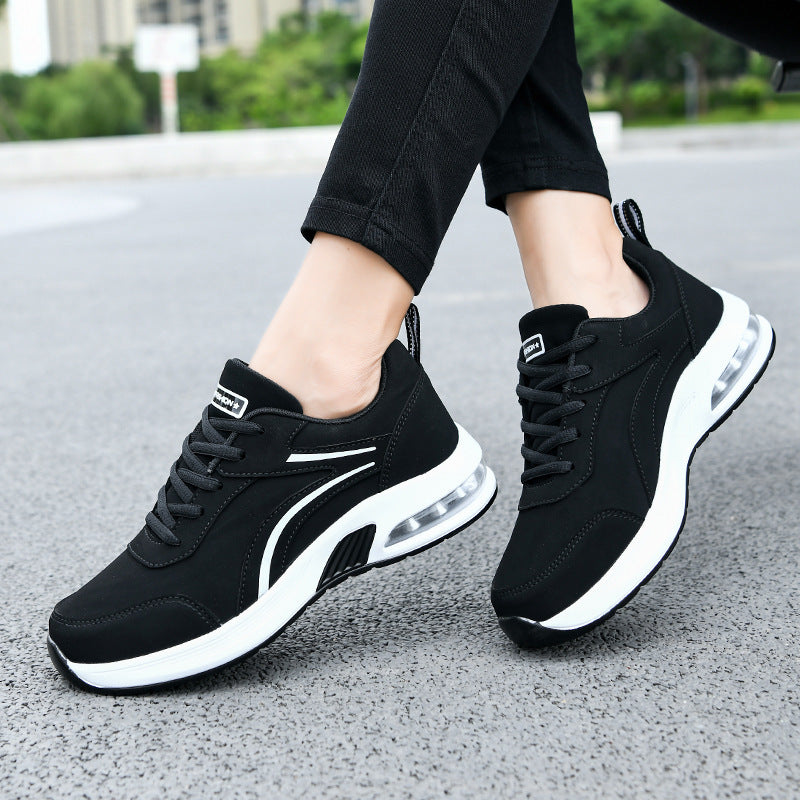 Damen Sportliche Sneakers mit dämpfendem Luftpolstersystem und atmungsaktiver Mesh-Oberfläche EB