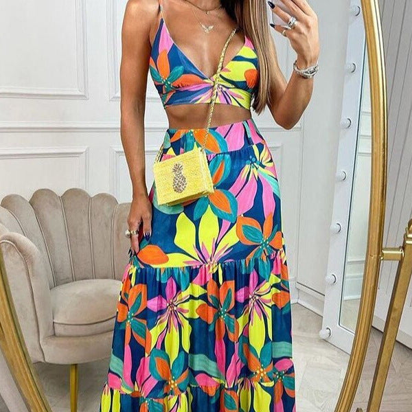 Damen Maxikleid mit floralem Design und verziertem V-Ausschnitt EB