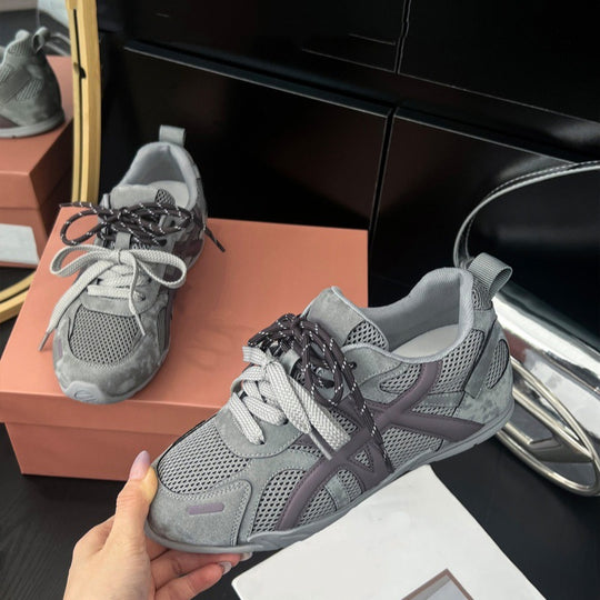 Damen Sportliche Sneaker mit atmungsaktiven Mesh-Einsätzen und stabiler Sohle EB