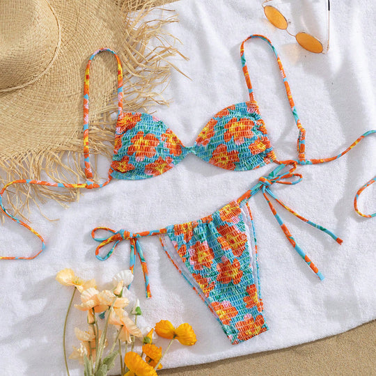 Damen Triangel-Bikini im lässigen Shabby-Chic-Stil EB