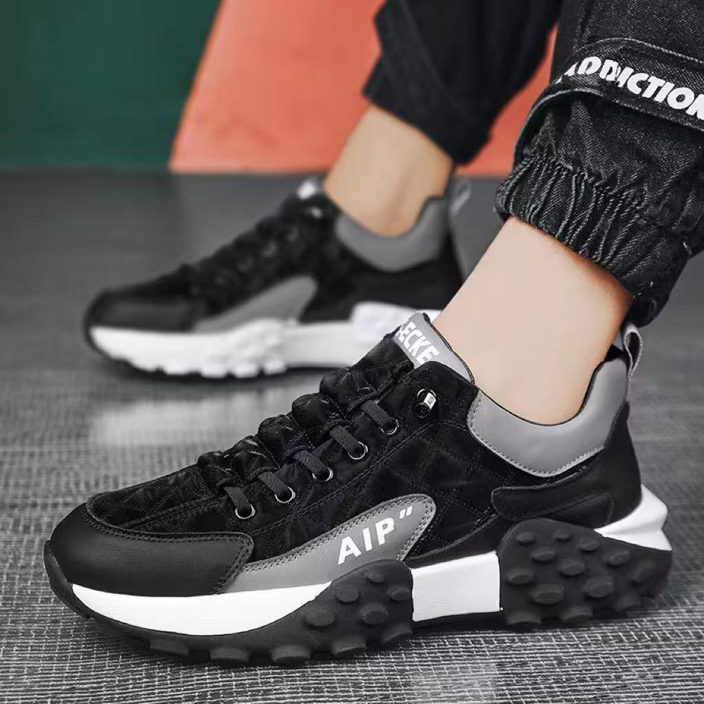 Herren sportliche Sneakers EB