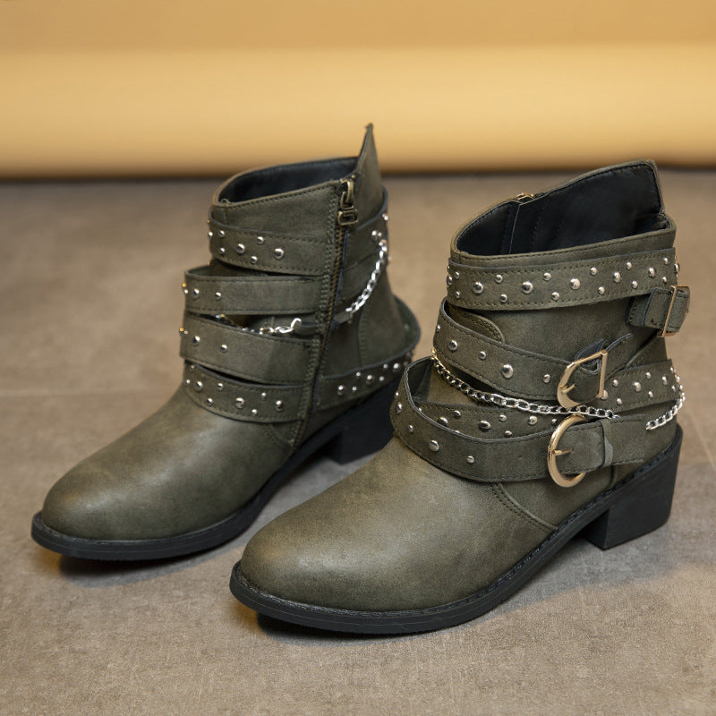 Damen modische Stiefeletten mit verzierten Riemen und Kettenelementen EB