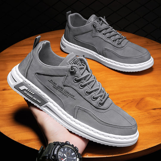 Damen sportive Sneaker mit flexiblem Obermaterial und dämpfender Sohle EB