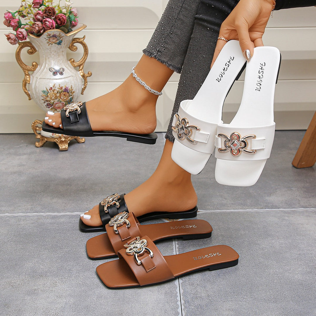 Damen Offene Riemchensandalen mit luxuriösem Verzierungselement EB
