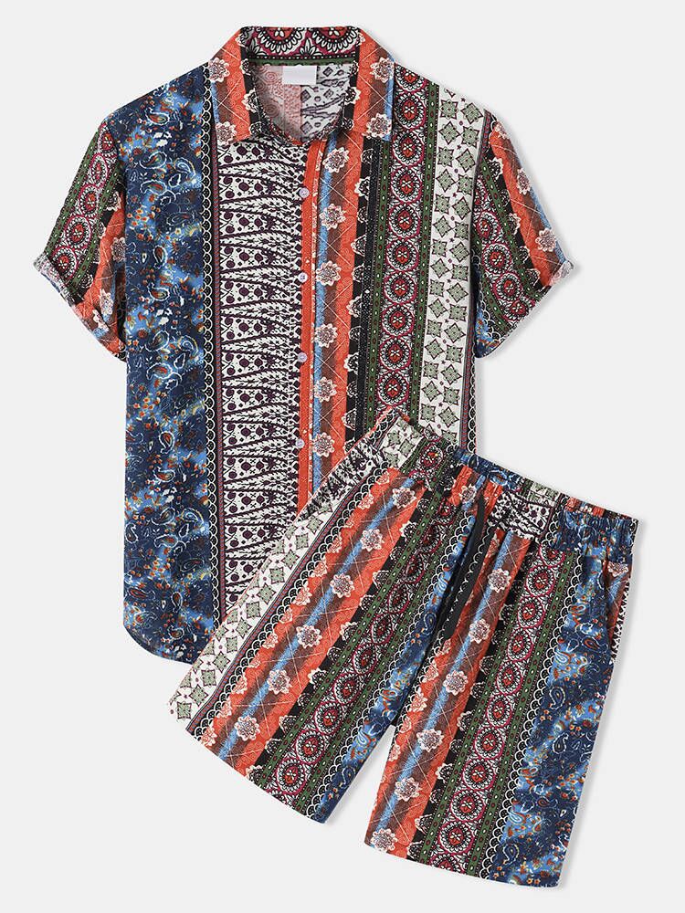 Damen kurzärmliges Ferienhemd mit buntem Muster und bequemen Shorts EB